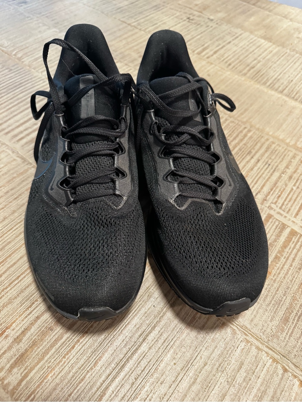 Nike Black Men's Breathable Athletic Running Shoes